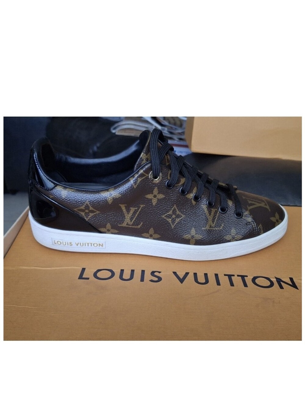 Louis Vuitton Monogram Logo Leather Frontrow Sneakers EU39 /US 9